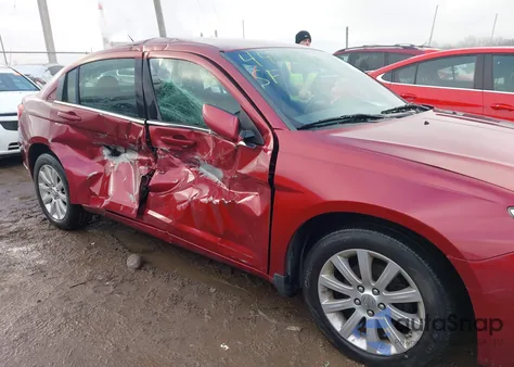 2012 Chrysler 200 Touring из США, поврежденный, VIN 1C3CCBBB4CN271153